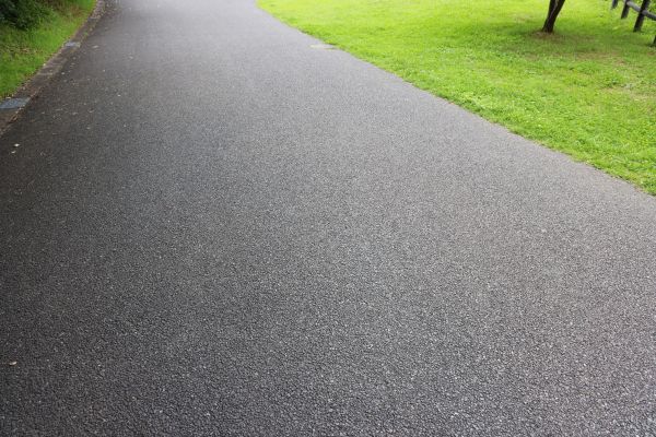 Cost of Tar And Chip Driveway Paving in Destin